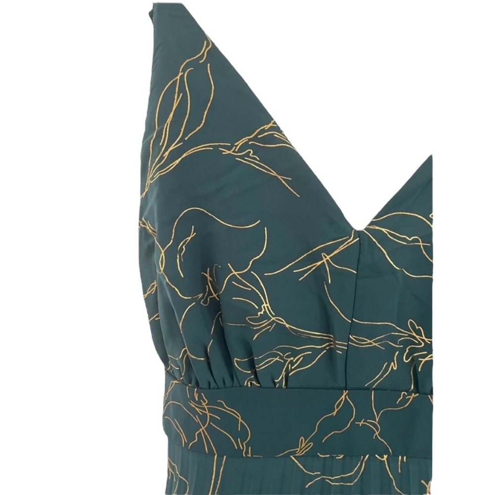 Jessica Simpson NWOT Teal and Gold Pleated Maxi Dress